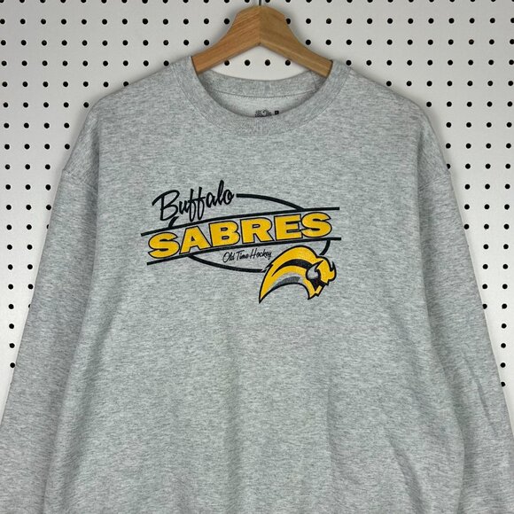 Buffalo Sabres Old Time Hockey Crewneck Sweatshirt Large‎ Gray NHL Ice Graphic - Picture 2 of 7